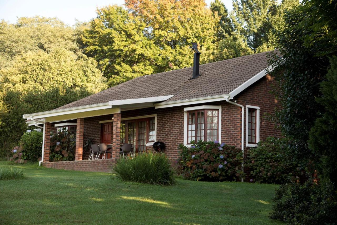 Lions River Country Cottages Kültér fotó